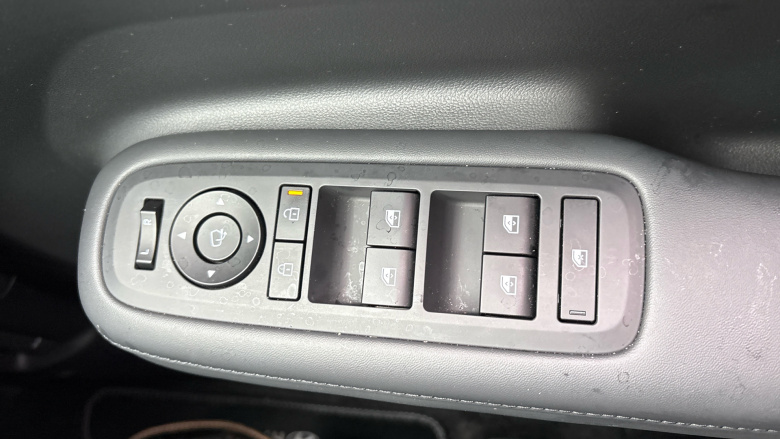 Hyundai SANTA FE 1.6 TGDi Plug-in Hybrid Calligraphy 5dr 4WD Auto Estate